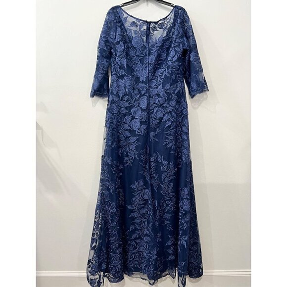 New La Femme Size 14 Lace V Neck A-line Dress Gown - 28053 Navy *rip, stain* - Picture 11 of 16